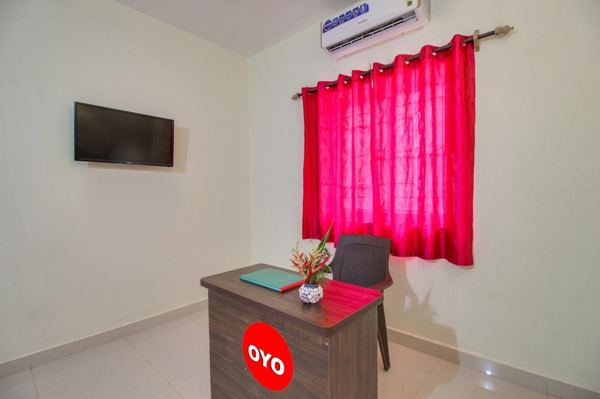 Oyo 92630 Bharat Holiday Home Saligao Exterior photo